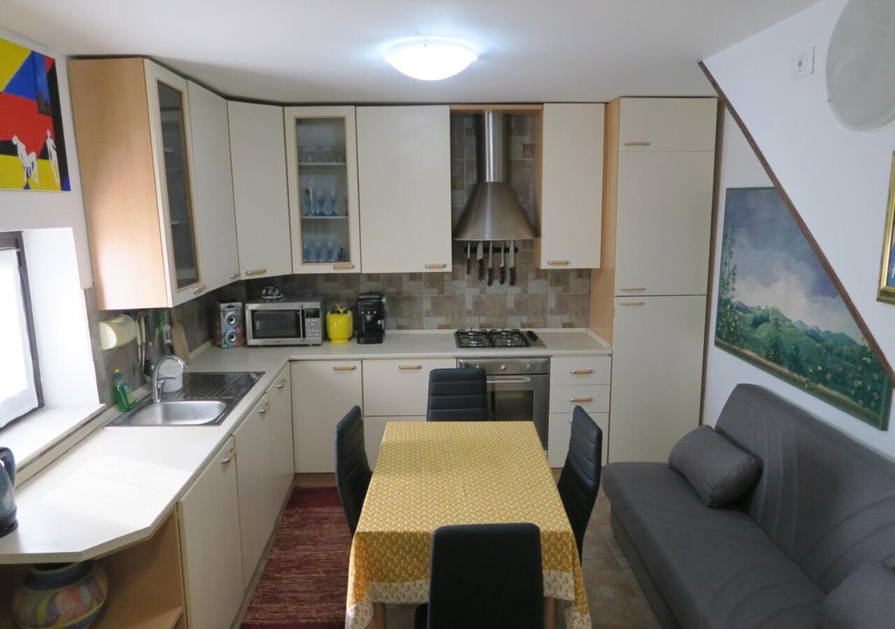 Appartamento Savona Bagian luar foto