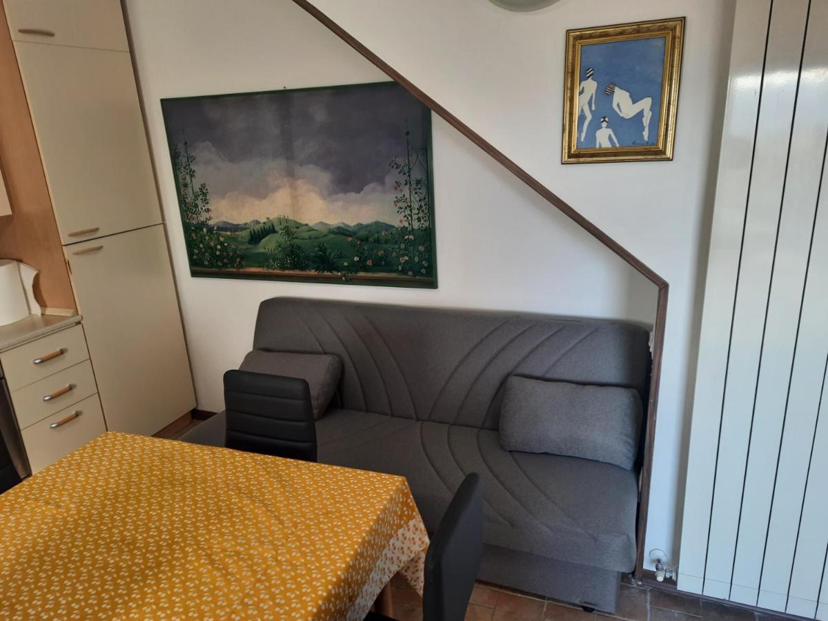 Appartamento Savona Bagian luar foto